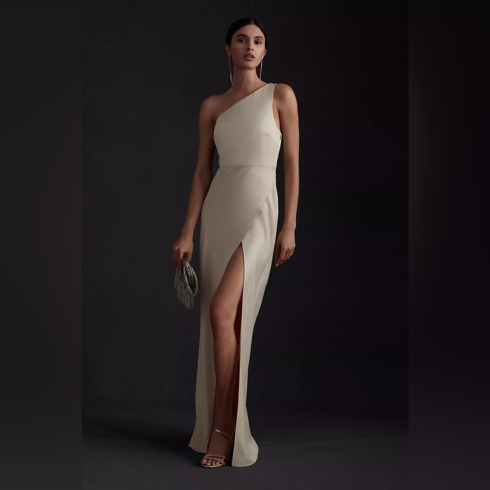 🥂 BHLDN Dylan One Shoulder Satin Gown in Champagne. Size US 12. Great Condition